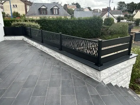 aménagement extérieur à Montfort-le-Gesnois - image 4