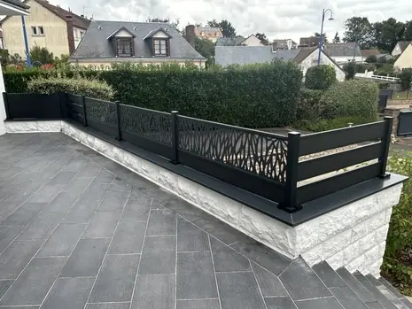 enrochement Parigné-l'Évêque-1