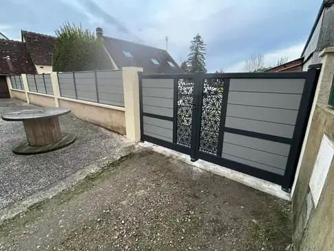 location de pelleteuse avec chauffeur à Montfort-le-Gesnois - image 2