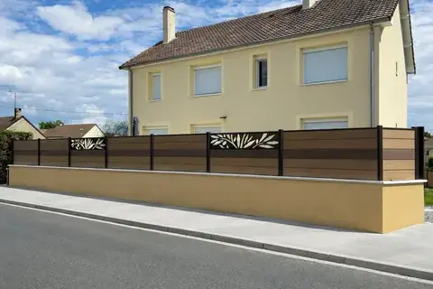 location de pelleteuse avec chauffeur à Montfort-le-Gesnois - image 3